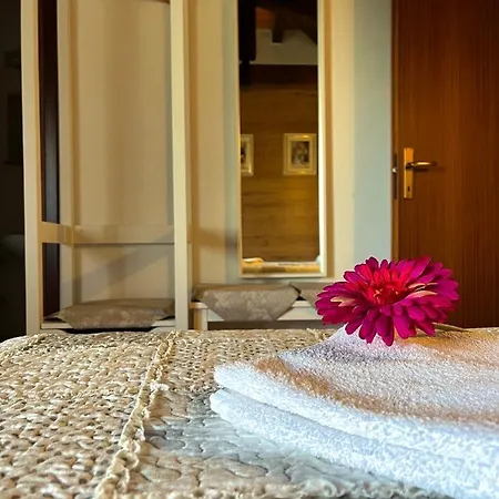Bed & Breakfast Casa Svetlana Taipana